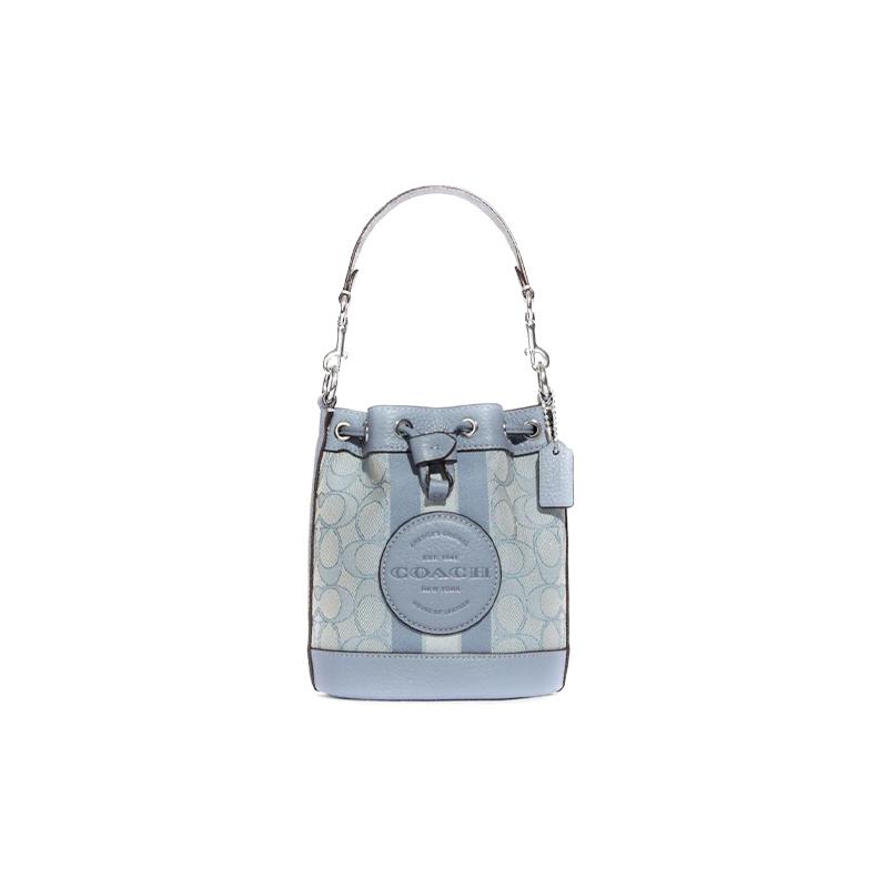 COACH Dempsey 19 Classic Logo Pattern Fabric and Calf Leather Bucket Bag Shoulder Crossbody Bag Small Women s Lake Blue синій
COACH Dempsey 19 Classic Logo Pattern Fabric and Calf Leather Bucket Bag Shoulder Crossbody Bag Small Women s Lake Blue синій