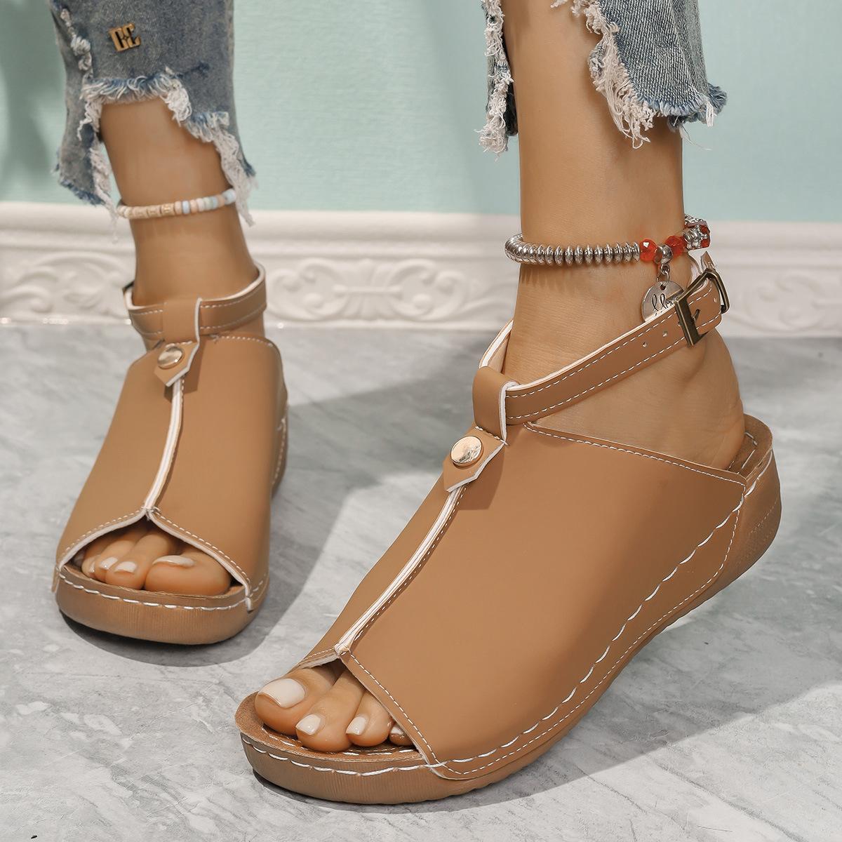 2025 spring and summer new European and American large-size casual fish mouth thick-soled one-word buckle sandals flat-soled open-toed sandals 36 світло-коричневого кольору
2025 spring and summer new European and American large-size casual fish mouth thick-soled one-word buckle sandals flat-soled open-toed sandals 36 світло-коричневого кольору