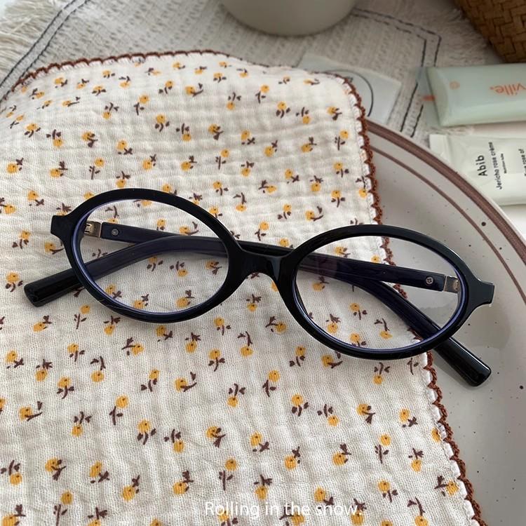 Fashion Sweet Cool Small Oval Frame Glasses Women Female Eyewear Vintage Y2K Trend Reading Computer Anti Blue Light Eyeglasses чёрный
Fashion Sweet Cool Small Oval Frame Glasses Women Female Eyewear Vintage Y2K Trend Reading Computer Anti Blue Light Eyeglasses чёрный