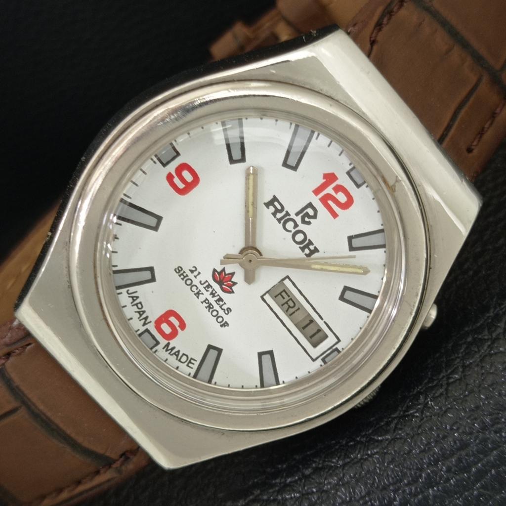 AUTOMATIC VINTAGE RICOH R31 JAPAN MENS WHITE COLOR DIAL WATCH a707665-1
AUTOMATIC VINTAGE RICOH R31 JAPAN MENS WHITE COLOR DIAL WATCH a707665-1