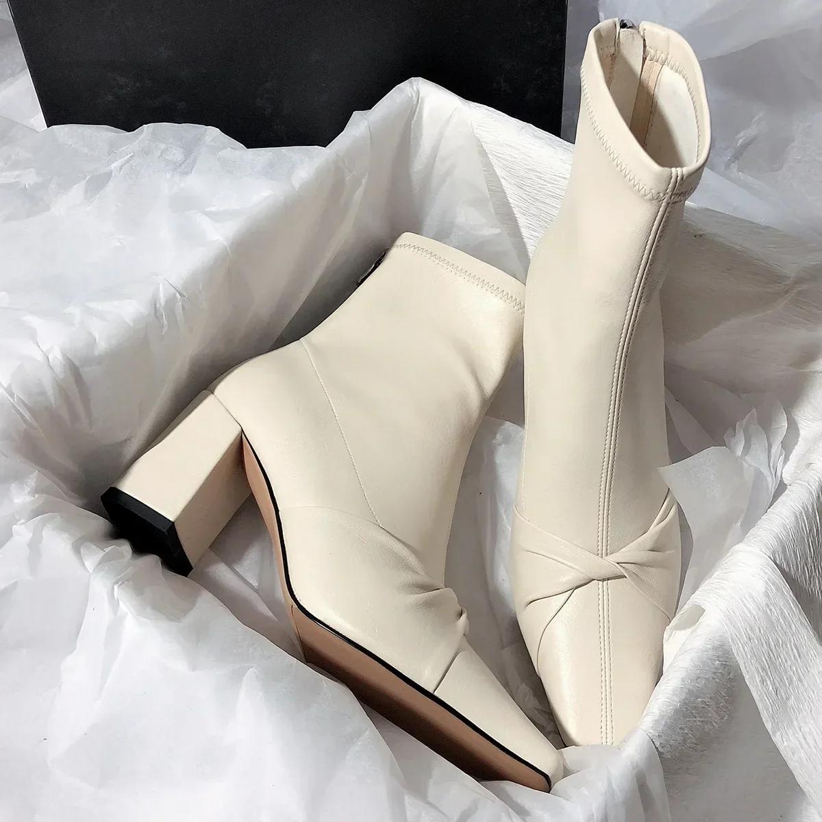 Women Boots 2026 Winter Super High Heels Dress Shoes Bow Pointed Toe Retro Ankle Boots Chunky Heels Elastic Short Botas De Mujer 35 белый
Women Boots 2026 Winter Super High Heels Dress Shoes Bow Pointed Toe Retro Ankle Boots Chunky Heels Elastic Short Botas De Mujer 35 белый