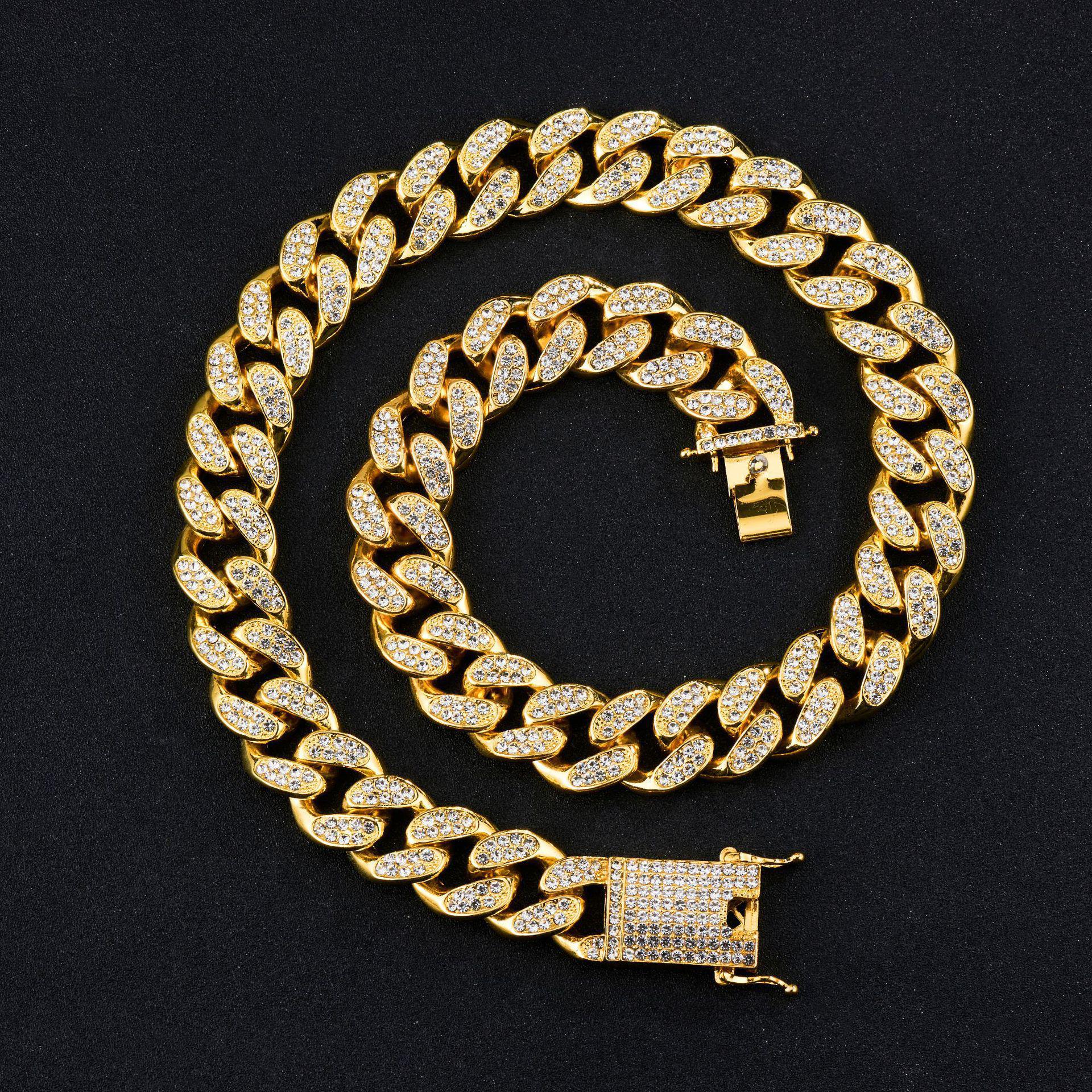 Oversized 19mm Cuban Chain Men s Necklace - Bold Clavicle Jewelry and Fashion Accessory Rose Gold Bracelet 7 (18cm)
Oversized 19mm Cuban Chain Men s Necklace - Bold Clavicle Jewelry and Fashion Accessory Rose Gold Bracelet 7 (18cm)