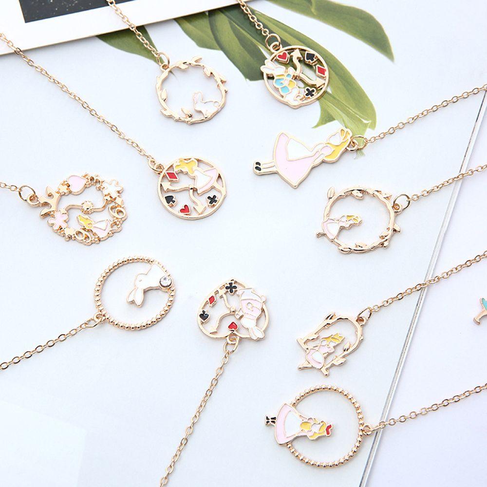 Creative Book Clip Stationery Bookmarks Peach Heart Pendant Pagination Mark Metal SQ-10A
Creative Book Clip Stationery Bookmarks Peach Heart Pendant Pagination Mark Metal SQ-10A