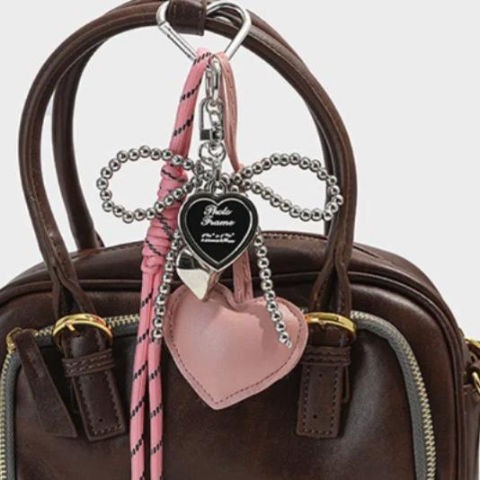 Y2k Leather Pearl Bow Keyring Bead Bag Purse Decor Ins Love Heart Backpack Pendant School Black Heart
Y2k Leather Pearl Bow Keyring Bead Bag Purse Decor Ins Love Heart Backpack Pendant School Black Heart