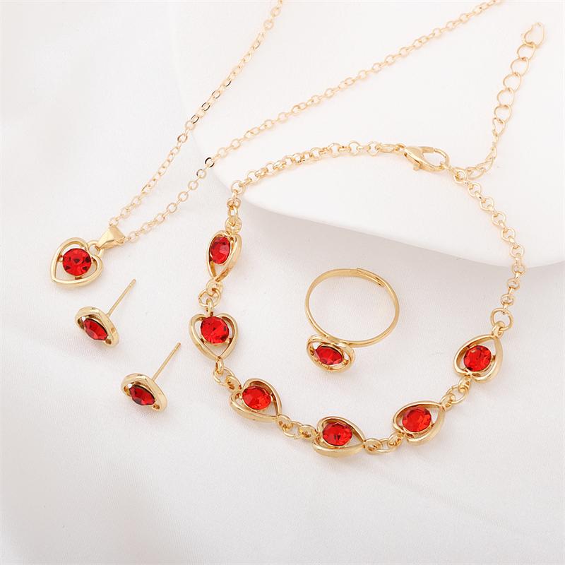 New Trendy Women s Zircon Sets Red Crystal Round In Heart Irregular Design Bohemian Necklaces/Earrings/Rings/Bracelets Sets
New Trendy Women s Zircon Sets Red Crystal Round In Heart Irregular Design Bohemian Necklaces/Earrings/Rings/Bracelets Sets
