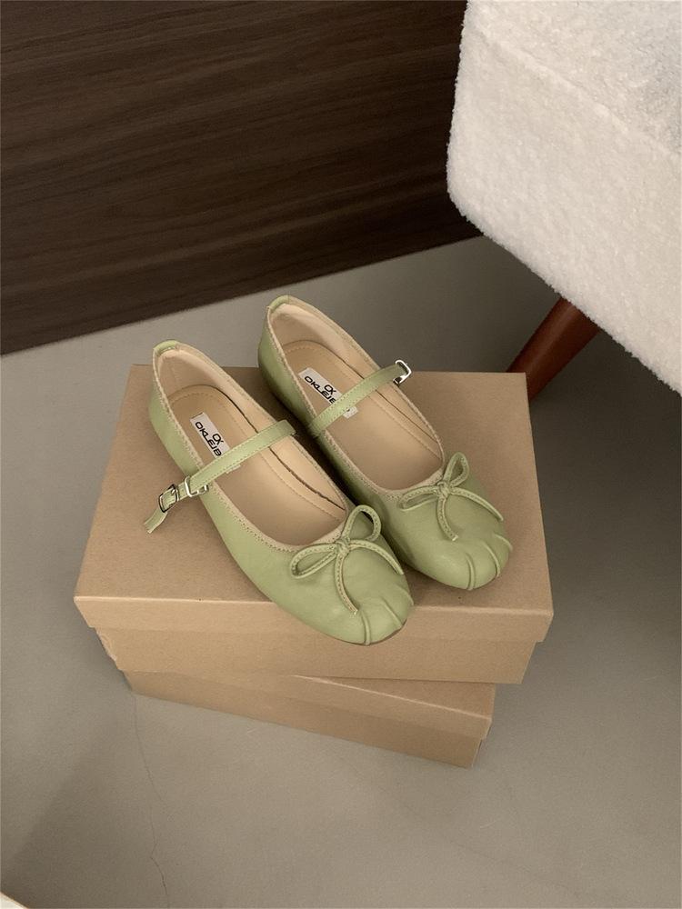 Туфли-лодочки нежно-розового цвета с бантом, женская обувь 2025 новая весна-осень Мэри Джейн с юбкой, нежные вечерние туфли 35 зелёный
Туфли-лодочки нежно-розового цвета с бантом, женская обувь 2025 новая весна-осень Мэри Джейн с юбкой, нежные вечерние туфли 35 зелёный