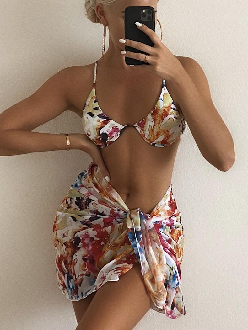 TS JYL-SW333 3D Floral Bikini Set, Underwire Skirted Three-Piece Swimwear L опера розовато-лиловый
TS JYL-SW333 3D Floral Bikini Set, Underwire Skirted Three-Piece Swimwear L опера розовато-лиловый