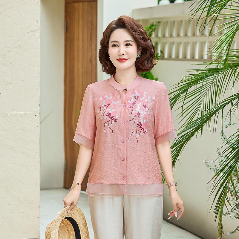 Stylish Embroidered 3/4 Sleeve Shirt for Middle-Aged Women - Plus Size Spring/Summer Collection 4XL
Stylish Embroidered 3/4 Sleeve Shirt for Middle-Aged Women - Plus Size Spring/Summer Collection 4XL