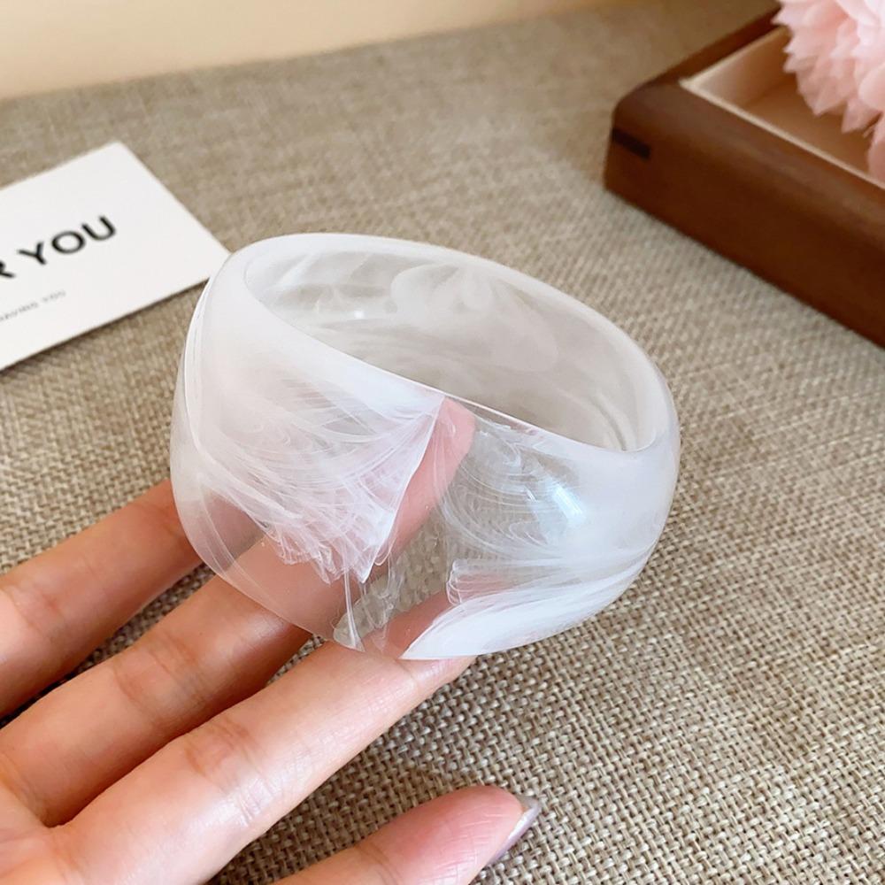 Дизайн для меньшинств Ретро Акриловый браслет Преувеличенное геометрическое кольцо на руку Необычный широкий браслет На каждый день белый
Дизайн для меньшинств Ретро Акриловый браслет Преувеличенное геометрическое кольцо на руку Необычный широкий браслет На каждый день белый