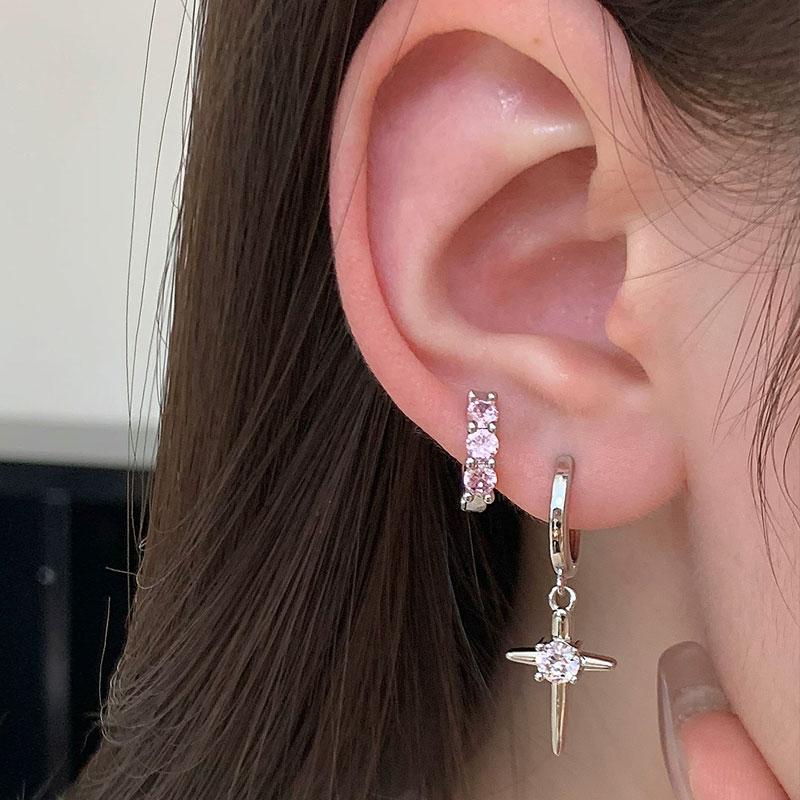 2pc/set Shiny Zircon Cross Star Earrings for Women Men New Fashion Stainless Steel Ear Bone Nail Ear Accessories Sparkle Jewelry
2pc/set Shiny Zircon Cross Star Earrings for Women Men New Fashion Stainless Steel Ear Bone Nail Ear Accessories Sparkle Jewelry