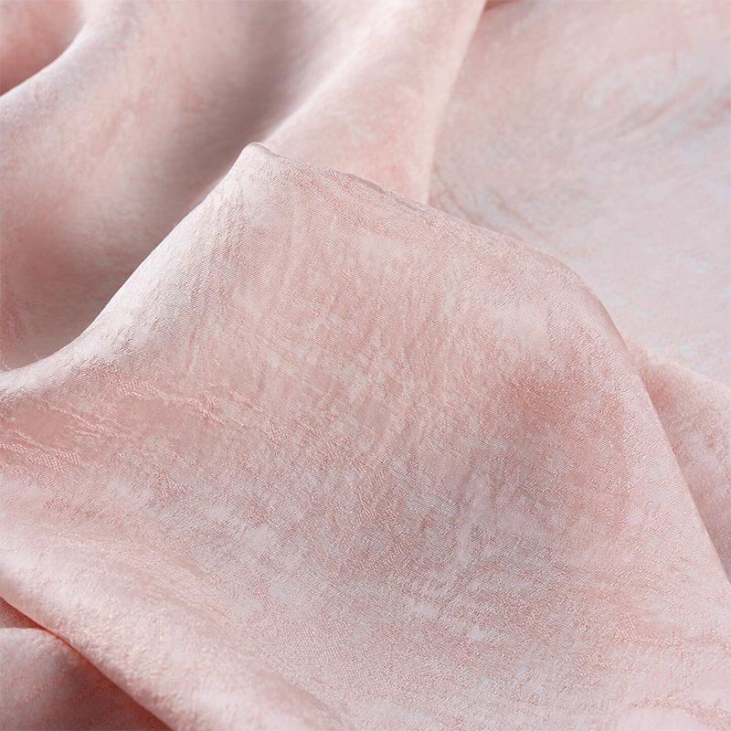 100/300cm Shimmering Creative Texture Viscose Jacquard Fabric for Sewing Chinese Cheongsam Hanfu Dress Breathable Handmade Cloth 100x145cm
100/300cm Shimmering Creative Texture Viscose Jacquard Fabric for Sewing Chinese Cheongsam Hanfu Dress Breathable Handmade Cloth 100x145cm