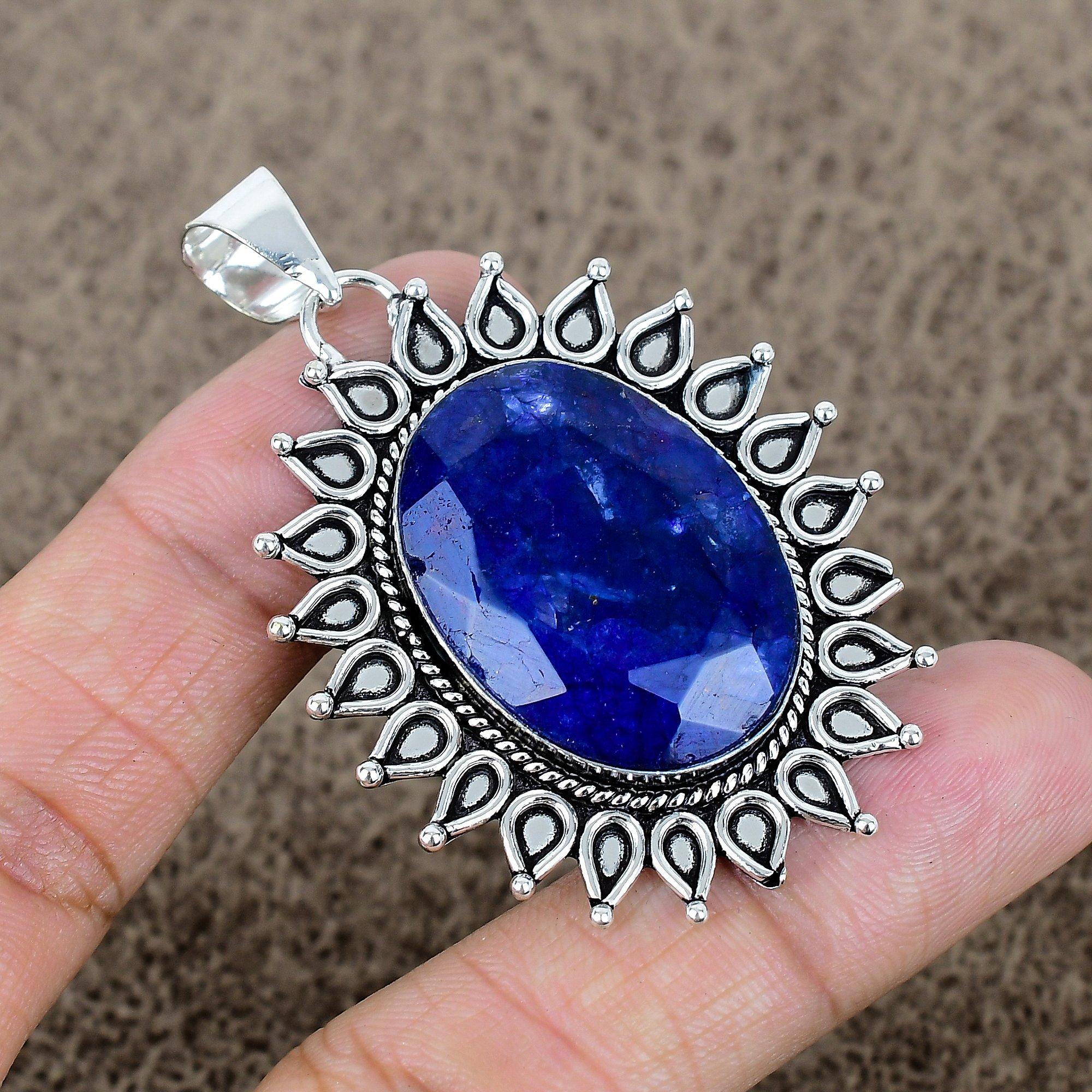 Blue Jade Gemstone Handmade 925 Sterling Silver Jewelry Pendant 2.44 KKG-719
Blue Jade Gemstone Handmade 925 Sterling Silver Jewelry Pendant 2.44 KKG-719