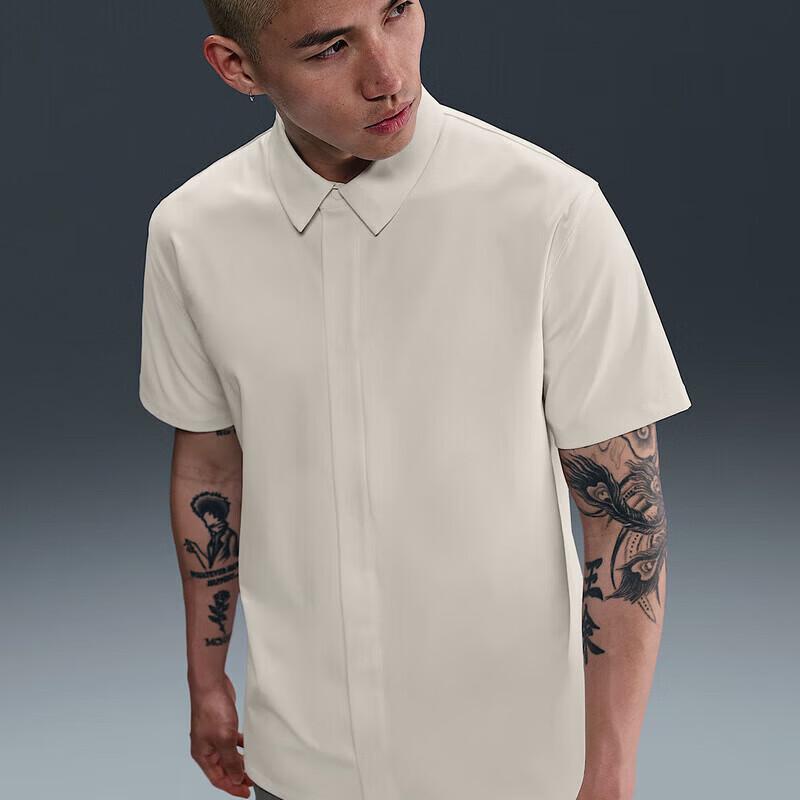 Nike Men s Breathable Polo T-Shirt M
Nike Men s Breathable Polo T-Shirt M