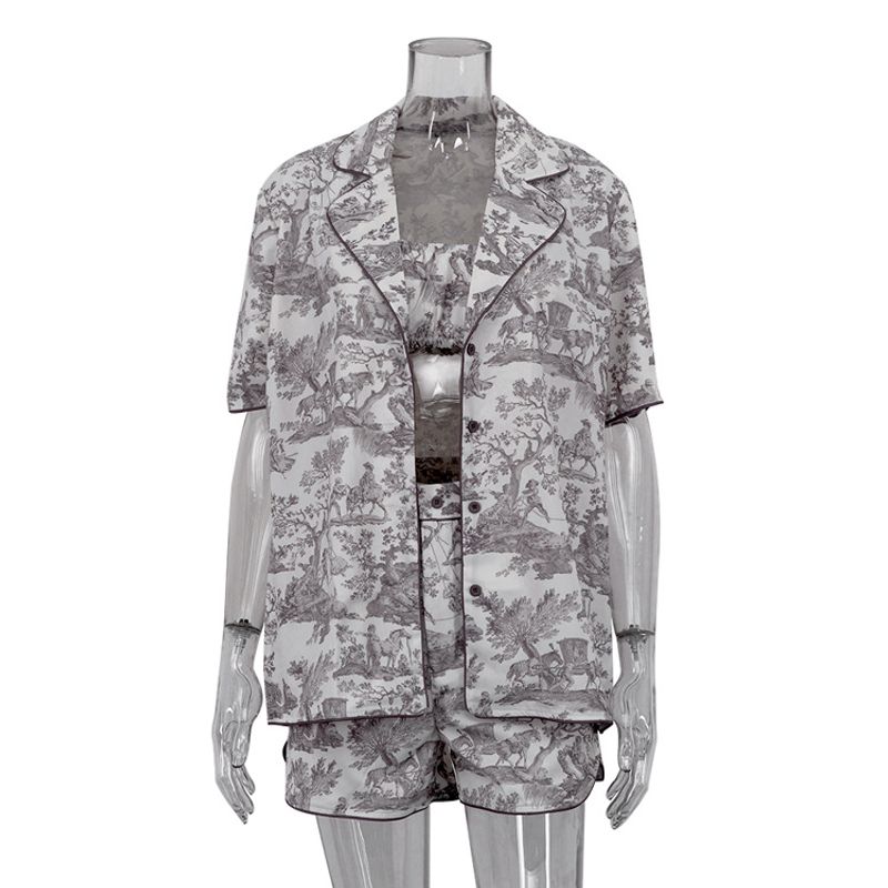 Printed Collar Cardigan Shorts Set Print Lapel Short sleeve Cardigan Shorts Set Women Grey (three-piece) L
Printed Collar Cardigan Shorts Set Print Lapel Short sleeve Cardigan Shorts Set Women Grey (three-piece) L
