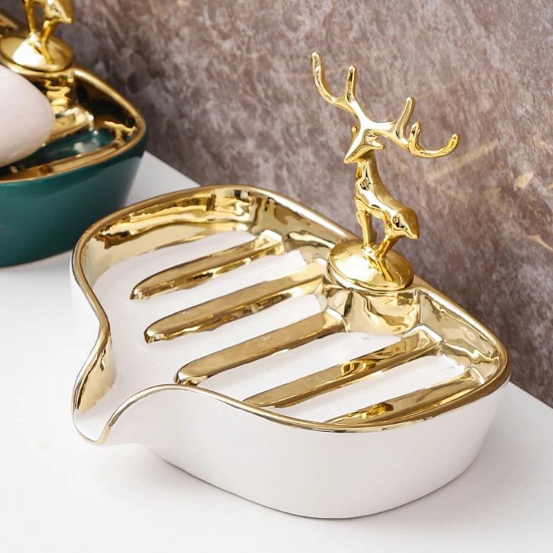 Новий стиль легкої розкоші Креативна мильниця Портативна мильниця-листок Керамічна дренажна мильниця для ванної кімнати Побутова ванна кімната 1 шт.
Новий стиль легкої розкоші Креативна мильниця Портативна мильниця-листок Керамічна дренажна мильниця для ванної кімнати Побутова ванна кімната 1 шт.