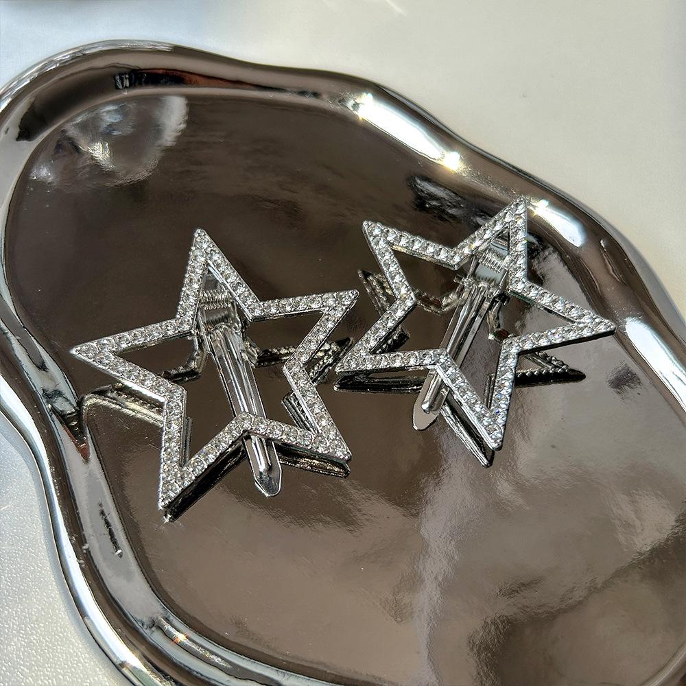2pcs Fashionable Star Hairpins for Woman Shiny Diamond-studded Silver Color Metal Hairpins Korean Trendy Headwear серебряный
2pcs Fashionable Star Hairpins for Woman Shiny Diamond-studded Silver Color Metal Hairpins Korean Trendy Headwear серебряный