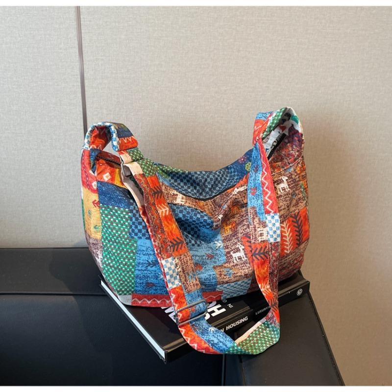 Large capacity stylish and simple canvas bag spring new casual shopping bag portable shoulder messenger bag разноцветный
Large capacity stylish and simple canvas bag spring new casual shopping bag portable shoulder messenger bag разноцветный