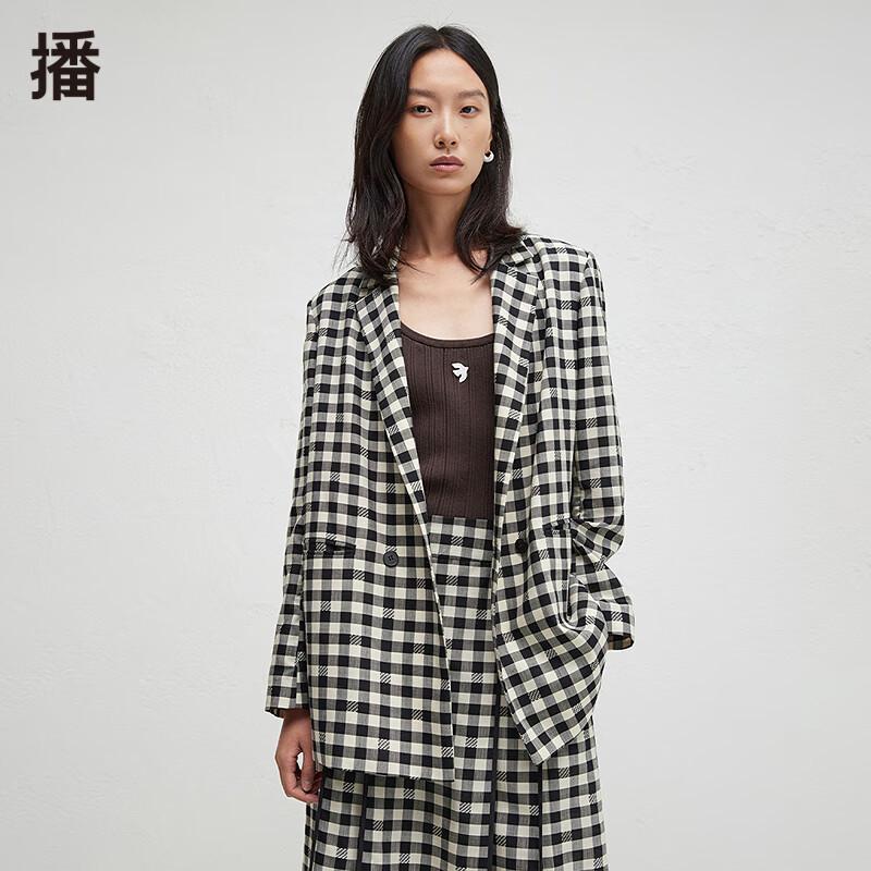 Women s Autumn Long-Sleeve Blazer Jacket L
Women s Autumn Long-Sleeve Blazer Jacket L