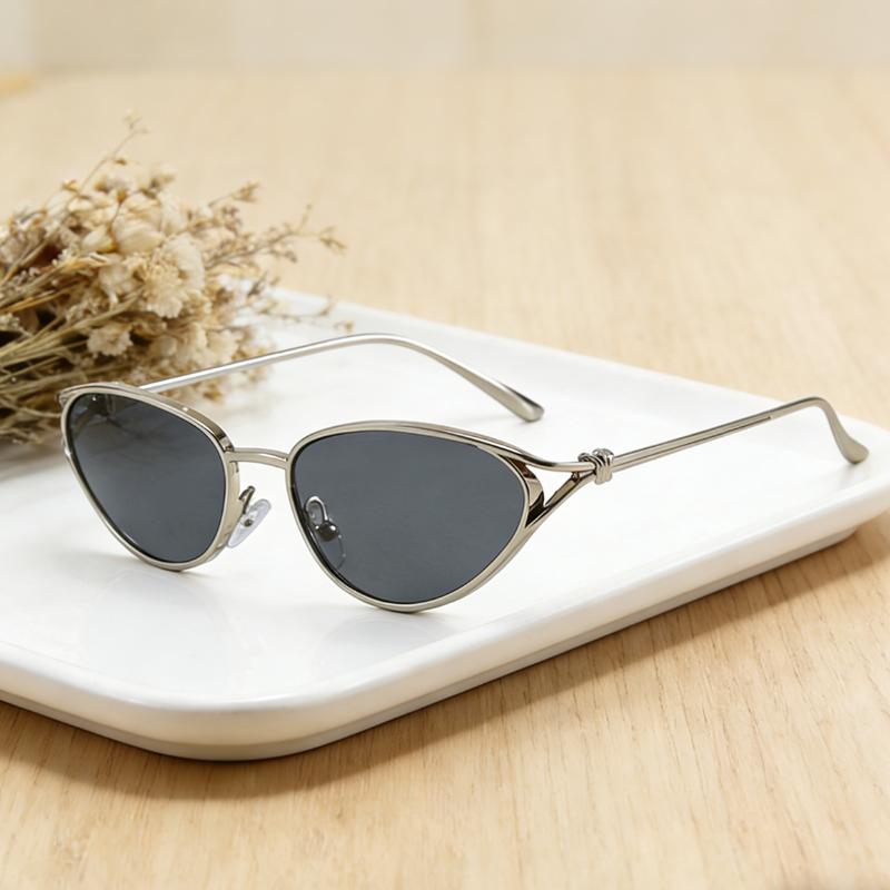 2026 Women s Cat Eye Sunglasses Small Metal Frame Knot Design Vintage Y2K Retro Sun Glasses UV400 Fashion Ins Trendy Shades серый
2026 Women s Cat Eye Sunglasses Small Metal Frame Knot Design Vintage Y2K Retro Sun Glasses UV400 Fashion Ins Trendy Shades серый