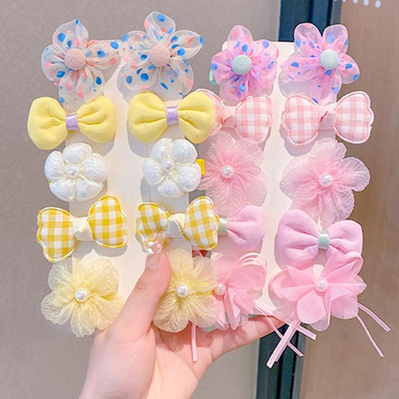 Princess Fairy Butterfly Hairpin - Soft Flower Clip for Girls Hair, Gentle on Hair, Perfect for Styling and Holding Bangs
Princess Fairy Butterfly Hairpin - Soft Flower Clip for Girls Hair, Gentle on Hair, Perfect for Styling and Holding Bangs