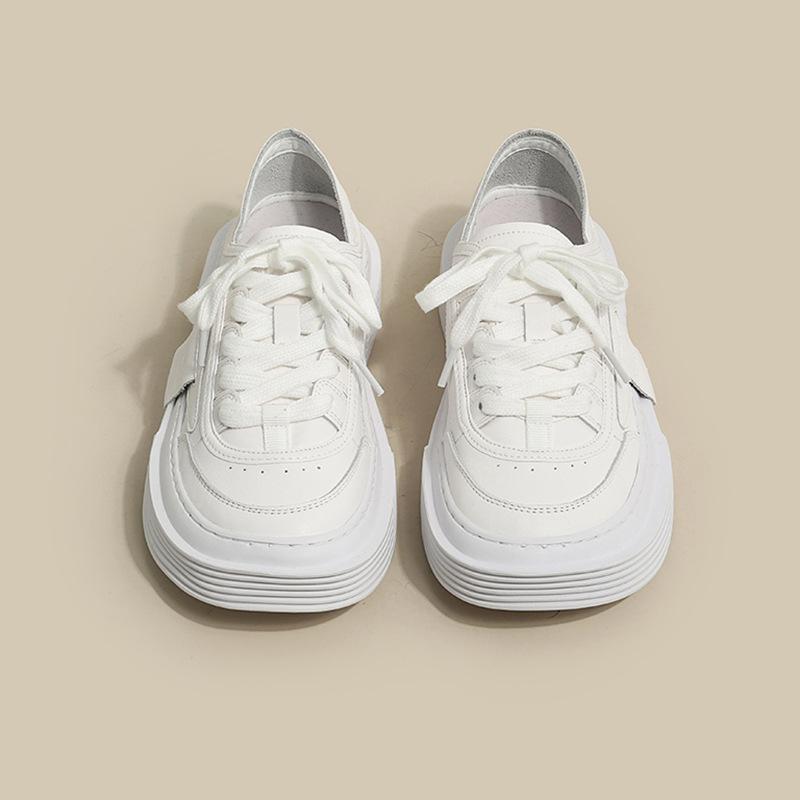 Two women s shoes, flat baseplate shoes, new spring versatile platform casual white shoes 35 білий
Two women s shoes, flat baseplate shoes, new spring versatile platform casual white shoes 35 білий