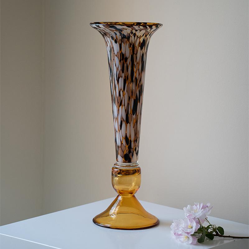 French Vintage Glass Vase Luxury Home Decor for Living Room Table Flower Arrangement Hotel Showroom
French Vintage Glass Vase Luxury Home Decor for Living Room Table Flower Arrangement Hotel Showroom
