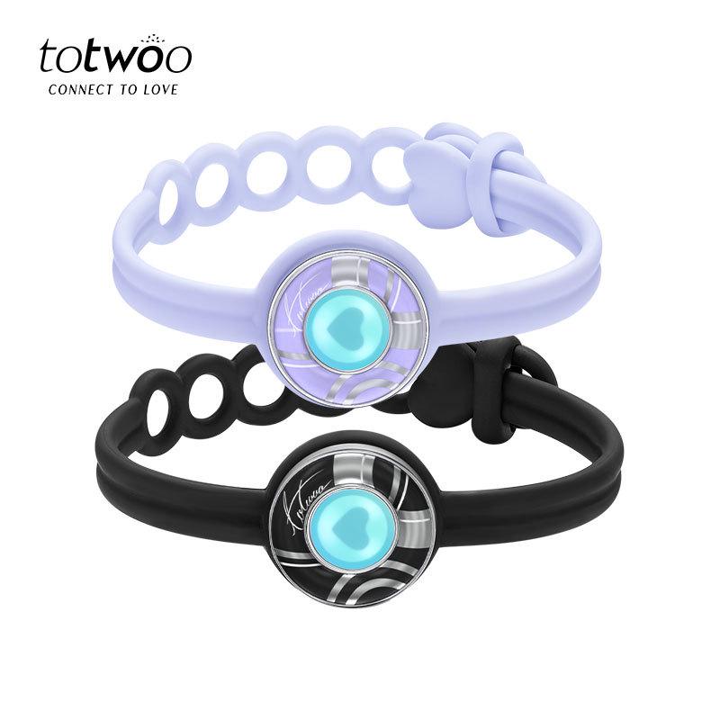 Totwoo Ripple Vibration Bracelet: Heartfelt Long-Distance Couple s Gift for Valentine s Day Remote Interaction.
Totwoo Ripple Vibration Bracelet: Heartfelt Long-Distance Couple s Gift for Valentine s Day Remote Interaction.