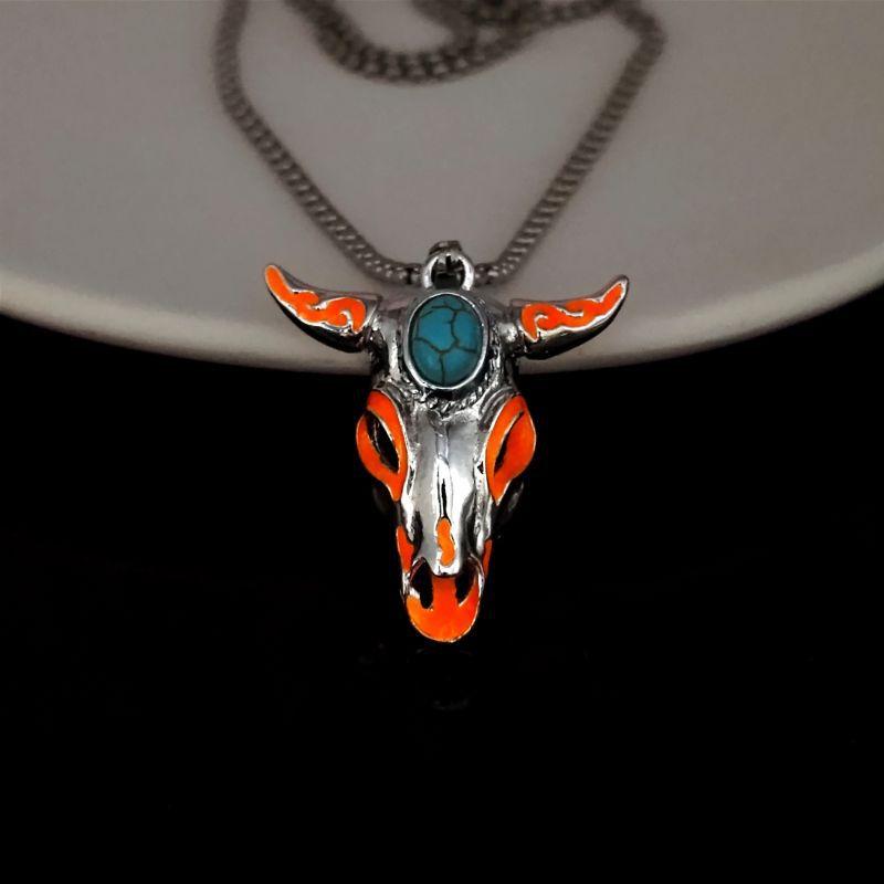 Vintage Glow In The Dark Turquoise Skull Bull Head Necklace Religious Animal Totem Pendant
Vintage Glow In The Dark Turquoise Skull Bull Head Necklace Religious Animal Totem Pendant