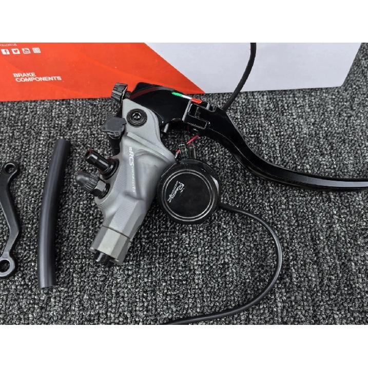 Universal 22mm 19RCS Racing Moto Bike Brake Clutch Lever Right Master Cylinder 19mm Piston Left Perch Line Cable Clutch Lever right B logo
Universal 22mm 19RCS Racing Moto Bike Brake Clutch Lever Right Master Cylinder 19mm Piston Left Perch Line Cable Clutch Lever right B logo