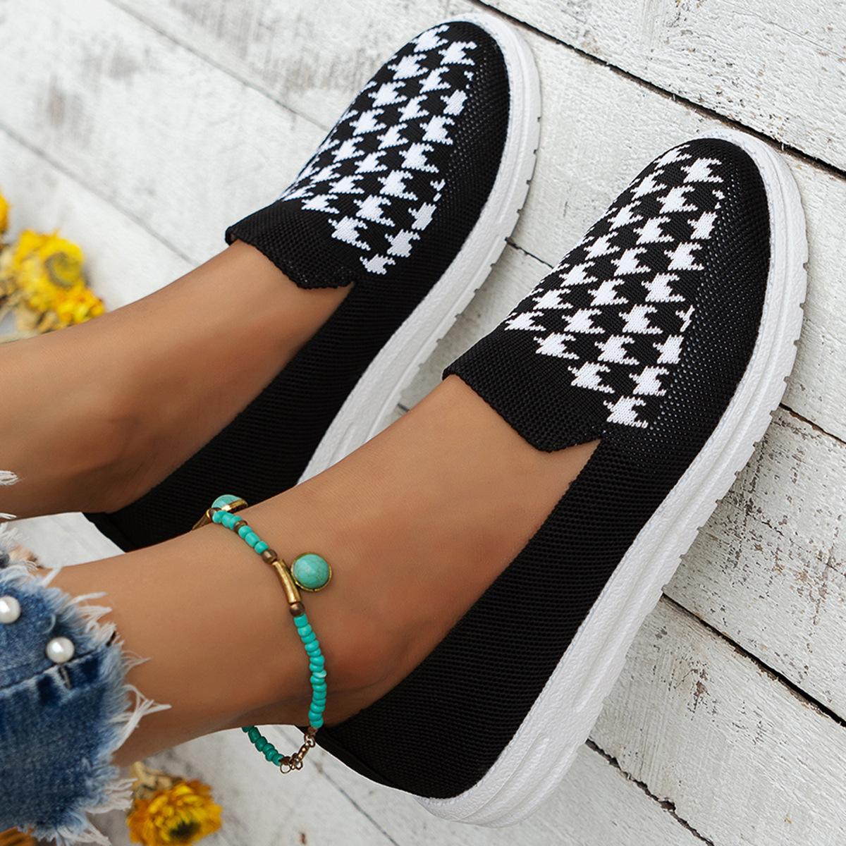European and American Casual Flat Sole Single Shoes 2026 New Autumn Shallow Cut Sports Style Round Toe Women s Vulcanized Shoes 43 чорний
European and American Casual Flat Sole Single Shoes 2026 New Autumn Shallow Cut Sports Style Round Toe Women s Vulcanized Shoes 43 чорний