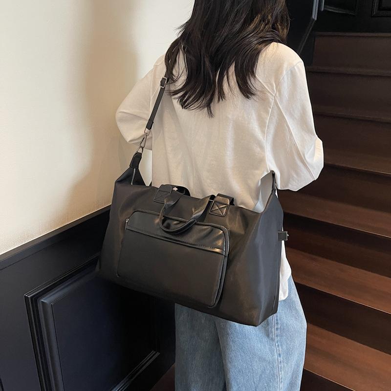 Large capacity travel bag women s new handbag men s sports fitness storage bag shoulder messenger bag чёрный
Large capacity travel bag women s new handbag men s sports fitness storage bag shoulder messenger bag чёрный
