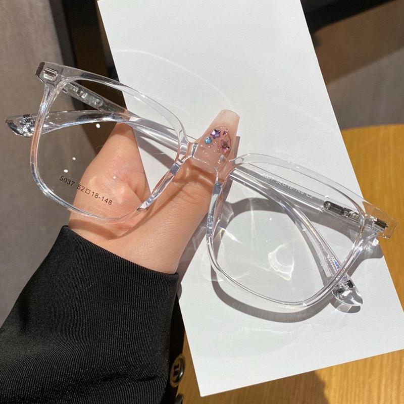 Очки, блокирующие синий свет, прозрачные градиентные очки с большой оправой
Очки, блокирующие синий свет, прозрачные градиентные очки с большой оправой