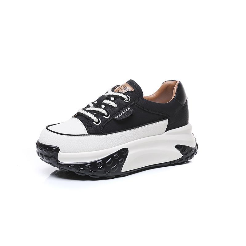 Шкіряні масивні кросівки на платформі в стилі ретро, жіночі осінні, нова мода, універсальні жіночі повсякденні спортивні туфлі 40 чорний
Шкіряні масивні кросівки на платформі в стилі ретро, жіночі осінні, нова мода, універсальні жіночі повсякденні спортивні туфлі 40 чорний