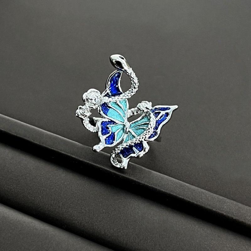 2026 Niche Fantasy Snake Surrounds Butterfly Gradual Change Opening Ring Female Joy National Style Light Luxury High Sense Ring Resizable
2026 Niche Fantasy Snake Surrounds Butterfly Gradual Change Opening Ring Female Joy National Style Light Luxury High Sense Ring Resizable