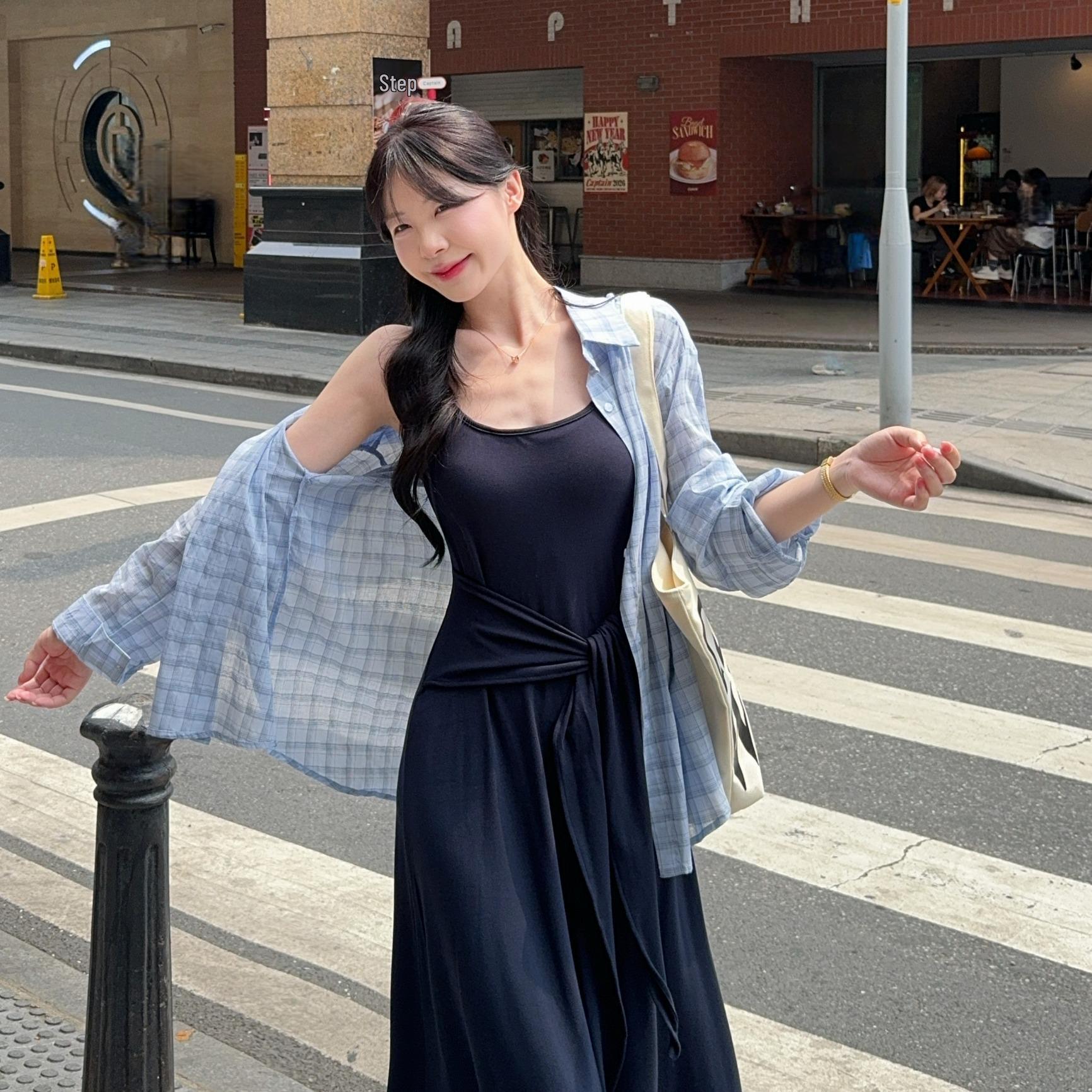 Plus Size Summer Plaid Shirt Cardigan & High Waist Knit Camisole Dress Set XXL
Plus Size Summer Plaid Shirt Cardigan & High Waist Knit Camisole Dress Set XXL