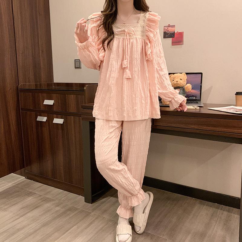 Пижама женская из креп-жатки с кружевом в японском стиле - Весенняя с длинным рукавом однотонная M 150-160CM 40-50 kg
Пижама женская из креп-жатки с кружевом в японском стиле - Весенняя с длинным рукавом однотонная M 150-160CM 40-50 kg