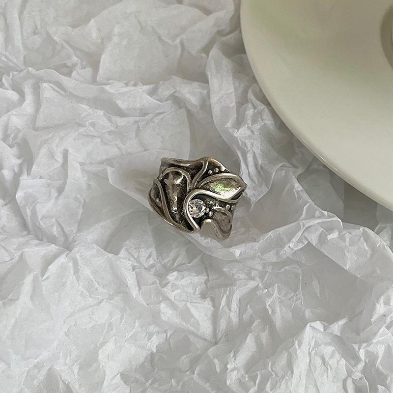 Кольцо Lan Zhi из стерлингового серебра 925 пробы в стиле хип-хоп стрит - Не тускнеющее, Преувеличенное, Модное в европейском и американском стиле для девушек. Adjustable open size
Кольцо Lan Zhi из стерлингового серебра 925 пробы в стиле хип-хоп стрит - Не тускнеющее, Преувеличенное, Модное в европейском и американском стиле для девушек. Adjustable open size