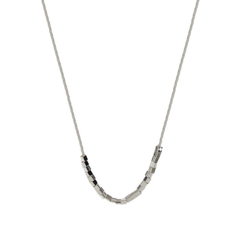 Новое летнее маленькое квадратное геометрическое ожерелье для женщин Ins Cold Style Jewelry Universal ожерелье
Новое летнее маленькое квадратное геометрическое ожерелье для женщин Ins Cold Style Jewelry Universal ожерелье