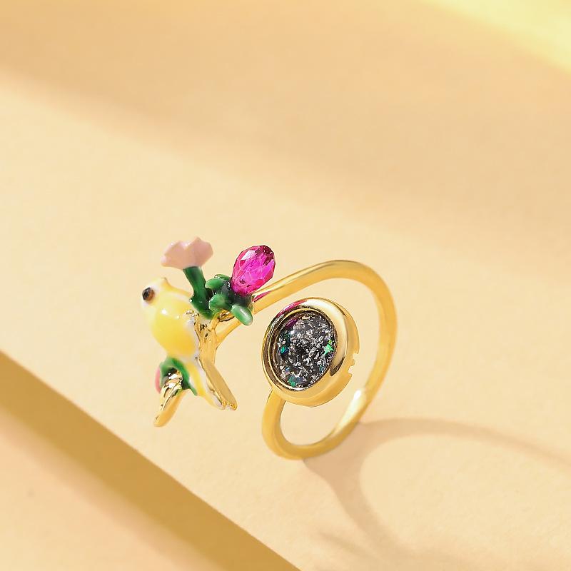Mori sweet temperament pastoral enamel drip glaze bird flower adjustable opening ring niche personalized jewelry Adjustable opening жовтий
Mori sweet temperament pastoral enamel drip glaze bird flower adjustable opening ring niche personalized jewelry Adjustable opening жовтий