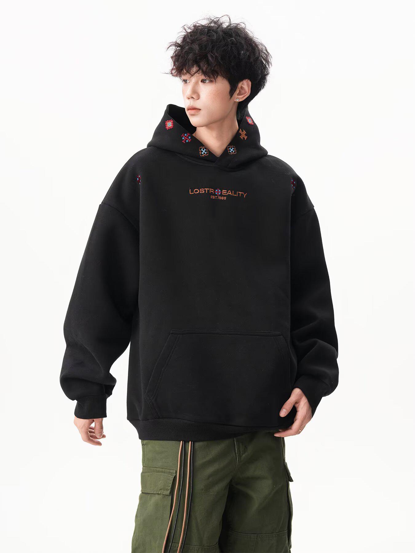 Men s High-End Hooded Sweatshirt: American High-Street Style, Button Design, Loose Fit for Autumn/Winter XL чорний
Men s High-End Hooded Sweatshirt: American High-Street Style, Button Design, Loose Fit for Autumn/Winter XL чорний