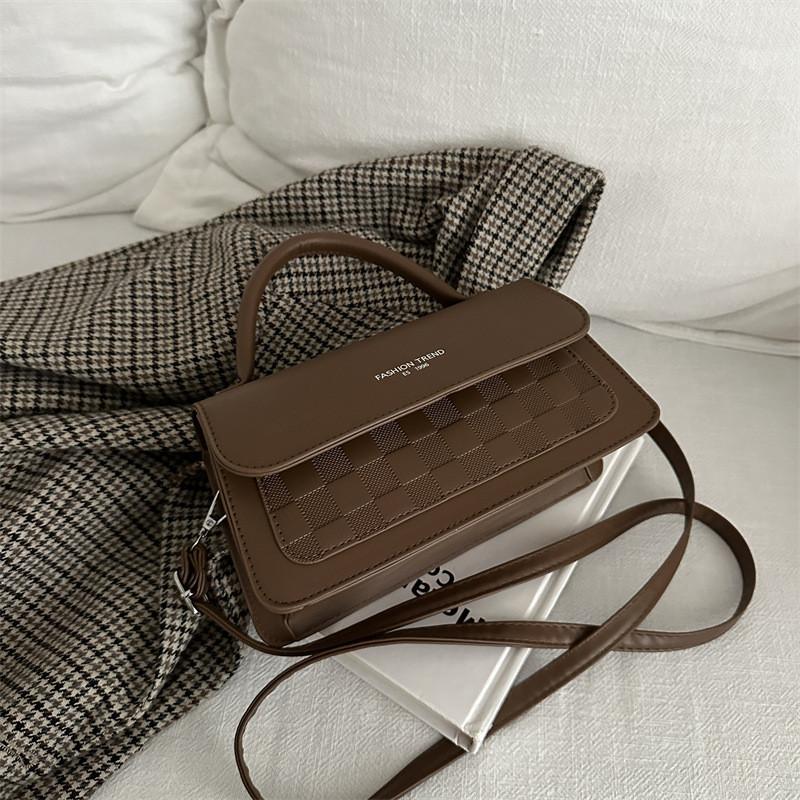 Stylish And Trendy Women s Shoulder Bag In Chic Small Square Design For Casual Outings
Stylish And Trendy Women s Shoulder Bag In Chic Small Square Design For Casual Outings
