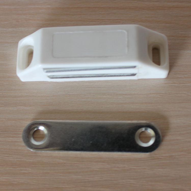 Магнитная защелка для двери шкафа/гардероба, аксессуар для дома F-3908 белый
Магнитная защелка для двери шкафа/гардероба, аксессуар для дома F-3908 белый