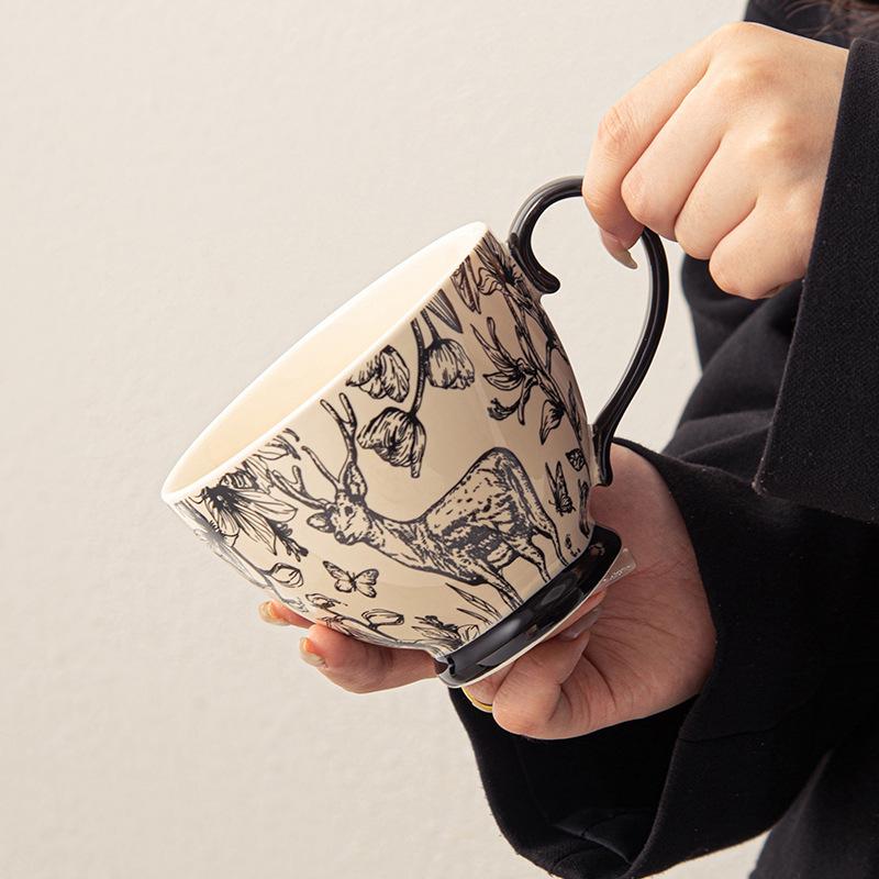 Nordic Ins High-Value Mug Household Large-Capacity Water Cup Ceramic Couple Milk Cup Oat Breakfast Cup 401-500ml чорний
Nordic Ins High-Value Mug Household Large-Capacity Water Cup Ceramic Couple Milk Cup Oat Breakfast Cup 401-500ml чорний