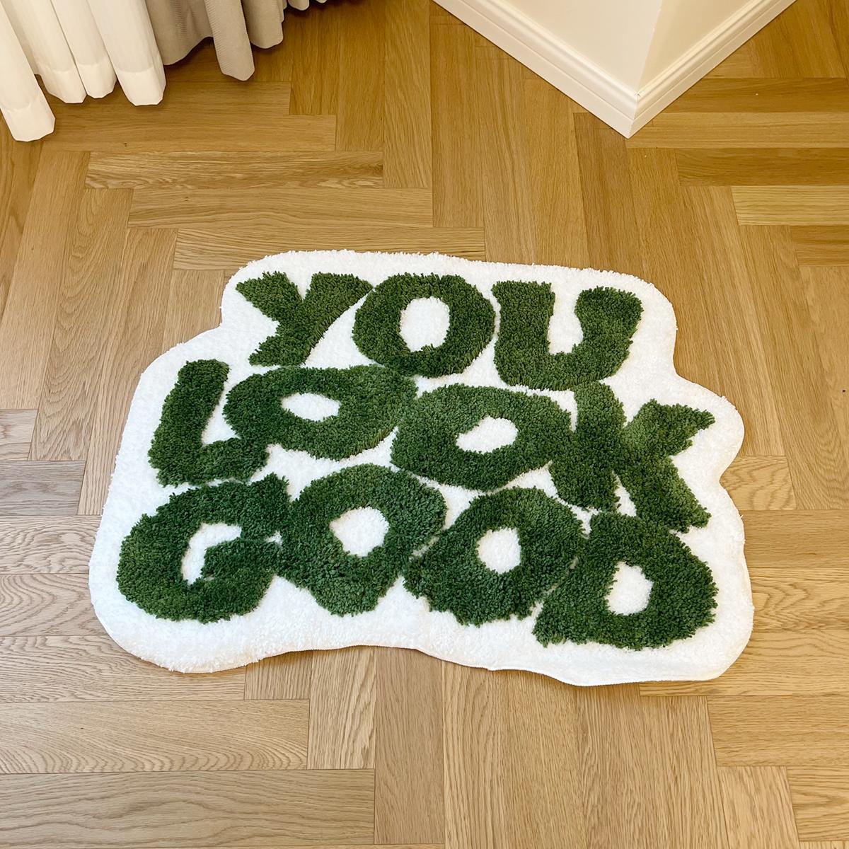 You Look Good Tufted Rug Girls Room Decor Gothic Home Decor Bathroom Mats Black Goth Bedroom Kitchen Room Witchy Spooky Gift 80X62 CM
You Look Good Tufted Rug Girls Room Decor Gothic Home Decor Bathroom Mats Black Goth Bedroom Kitchen Room Witchy Spooky Gift 80X62 CM