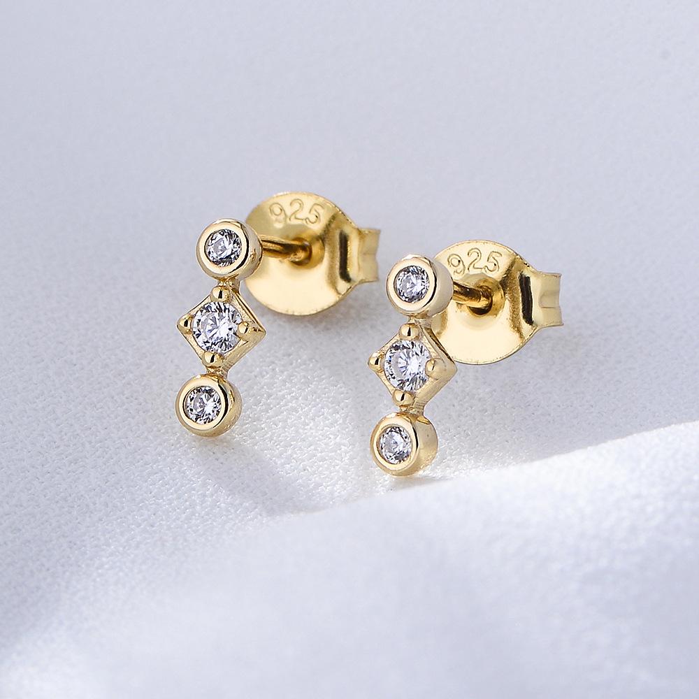 Korean Style S925 Sterling Silver Geometric Zircon Mini Stud Earrings - Women s Trendy Temperament Earrings 925 Silver жёлтый
Korean Style S925 Sterling Silver Geometric Zircon Mini Stud Earrings - Women s Trendy Temperament Earrings 925 Silver жёлтый