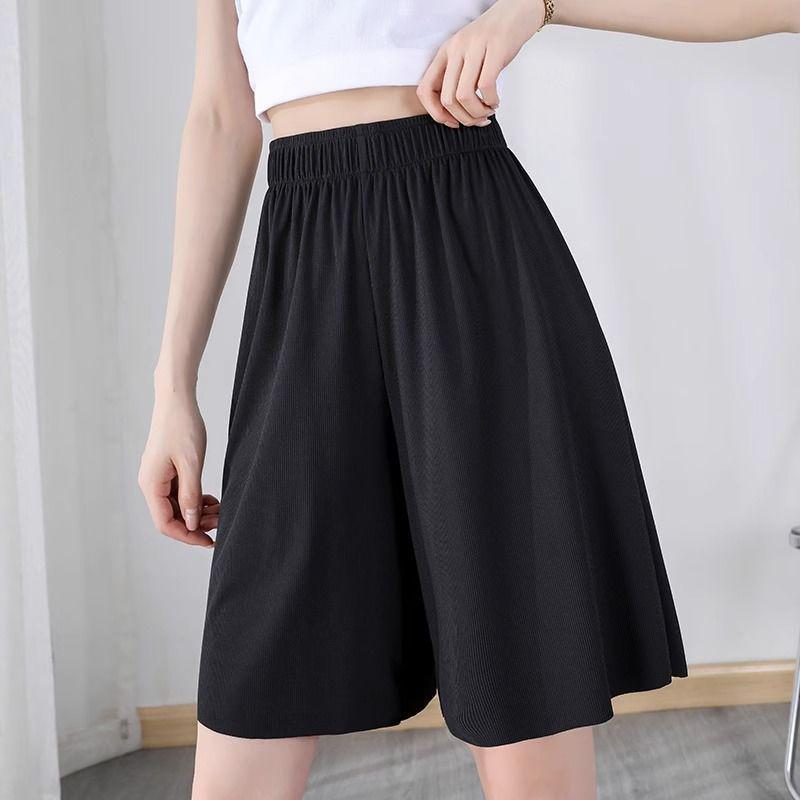 Plus Size Women’s Summer Ice Silk Wide-Leg Pants – Slimming, Loose Fit, Good Drape, Thin, Straight Casual Style M for 40-50 kg
Plus Size Women’s Summer Ice Silk Wide-Leg Pants – Slimming, Loose Fit, Good Drape, Thin, Straight Casual Style M for 40-50 kg