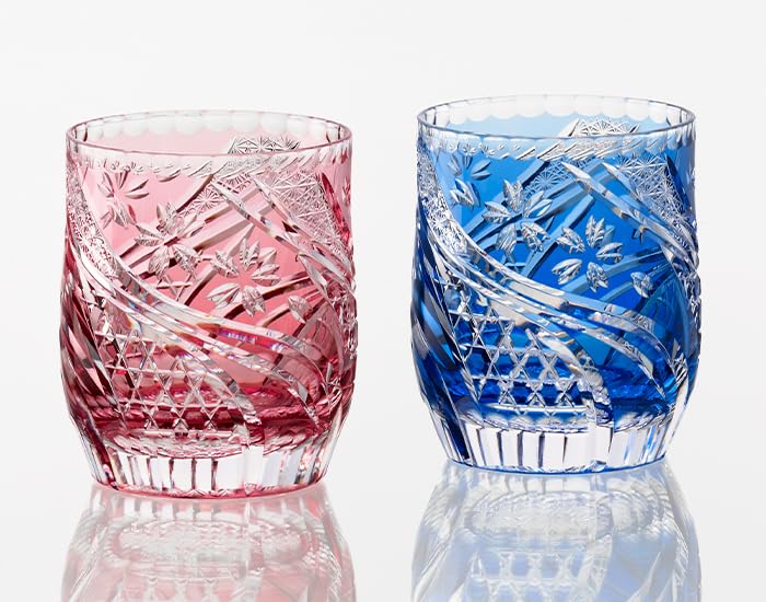 Kagami Crystal KAGAMI Pair of Rock Glasses Sakura Style Red and Blue, TPS753-2996-AB, 330ml
Kagami Crystal KAGAMI Pair of Rock Glasses Sakura Style Red and Blue, TPS753-2996-AB, 330ml