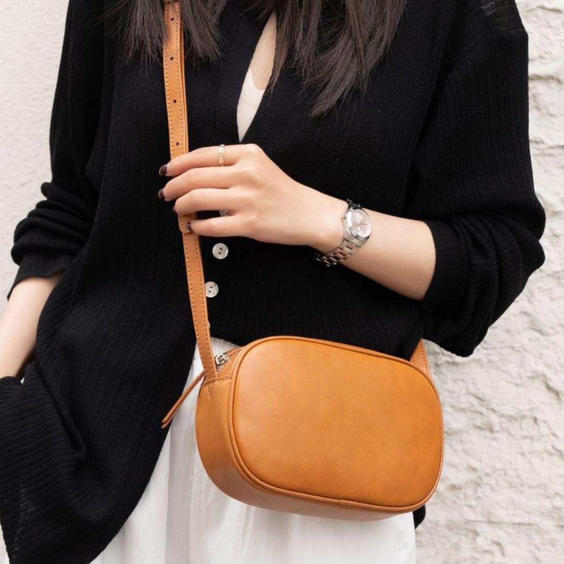 Cowhide Sheep Pattern Women s Mobile Phone Bag New One Shoulder Crossbody Beautiful Leather Women s Square Bag Handbag Soft Leather 100 Simple хакі
Cowhide Sheep Pattern Women s Mobile Phone Bag New One Shoulder Crossbody Beautiful Leather Women s Square Bag Handbag Soft Leather 100 Simple хакі