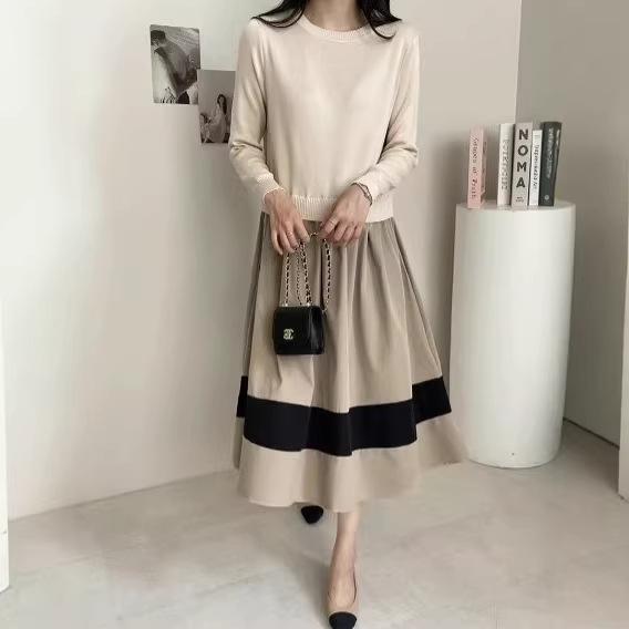 2025 Japanese Korean Patchwork Knit Dress: Six Color Autumn Winter Base Layer One Size
2025 Japanese Korean Patchwork Knit Dress: Six Color Autumn Winter Base Layer One Size