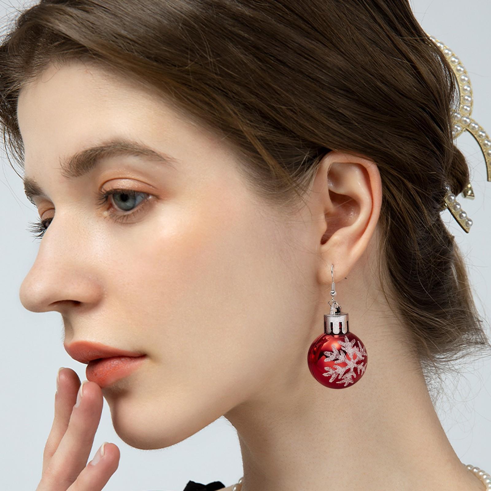 Модные рождественские серьги-крючки в виде снежинки из смолы со звездой и шаром в виде блесток и подарочные серьги для женщин One Size винный
Модные рождественские серьги-крючки в виде снежинки из смолы со звездой и шаром в виде блесток и подарочные серьги для женщин One Size винный